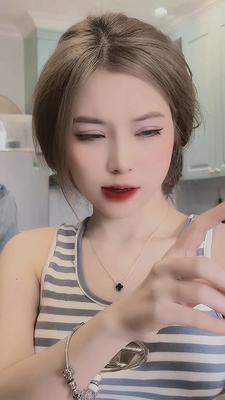 DỪNG HÌNH ZOOM 