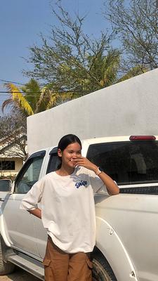 ចង់ស្អាតដូចគេដែរ😔🖤