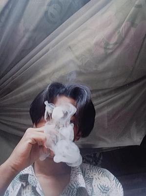 လွမ်းလွန်းလို့