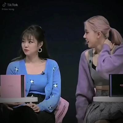 Lisa is Jealous 
