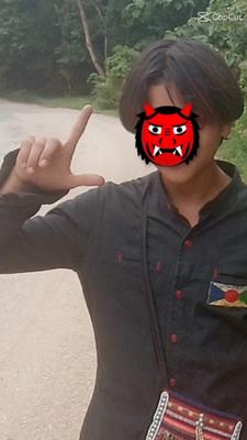 အာခါကောင်လေး
