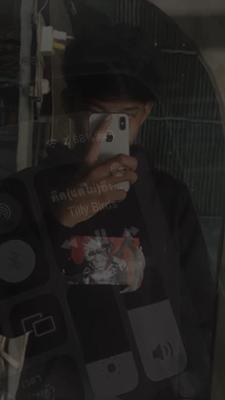 សេដ👋☹️