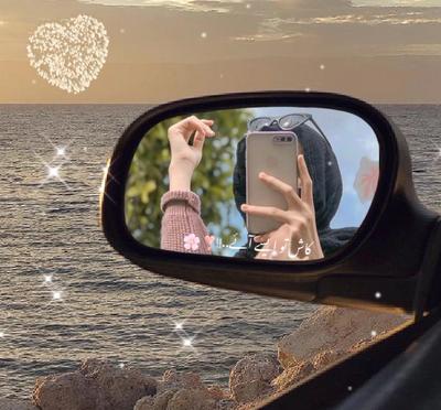 CAR MIRROR SELFIE 