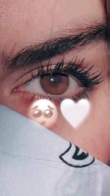 انا لعيونها بس 