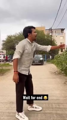 APNA Bhai a Re Le 