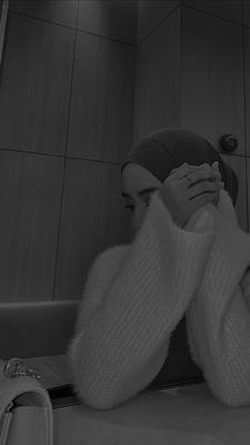 زرعتك ورده بعروقي