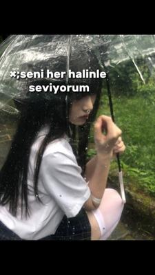 seni her halinle...