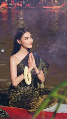 នាងអើយ នាងស្រម៉ៃខ្ពស់ពេកហើយ